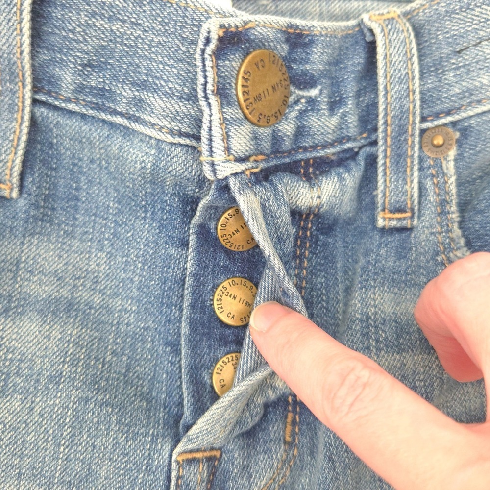 Current Elliott Crossover Button Fly Distressed S… - image 4